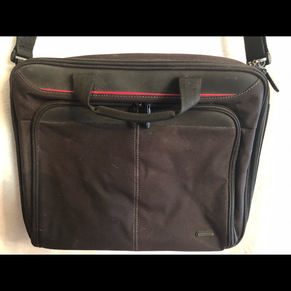 Brand New Targus Laptop Bag.